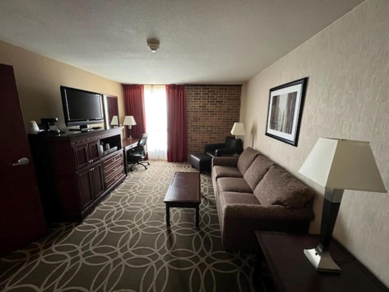 Hotel Lotus Kansas City Merriam Exteriör bild